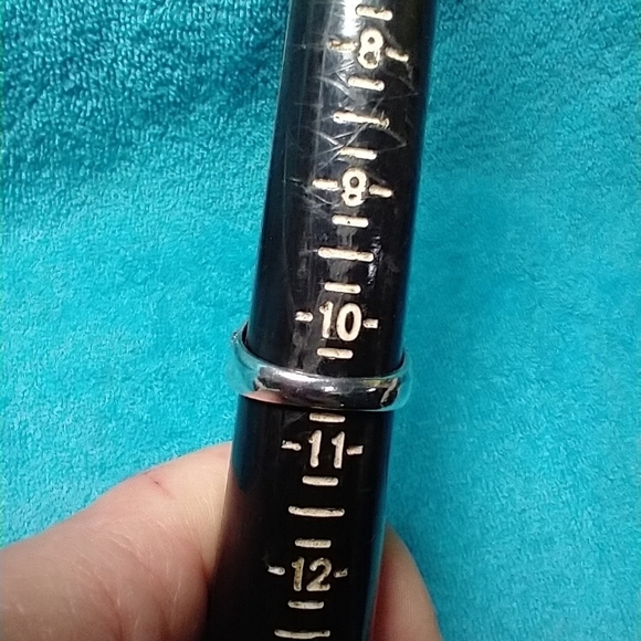 Silvertone faux onyx black crystal ring - Picture 2 of 5